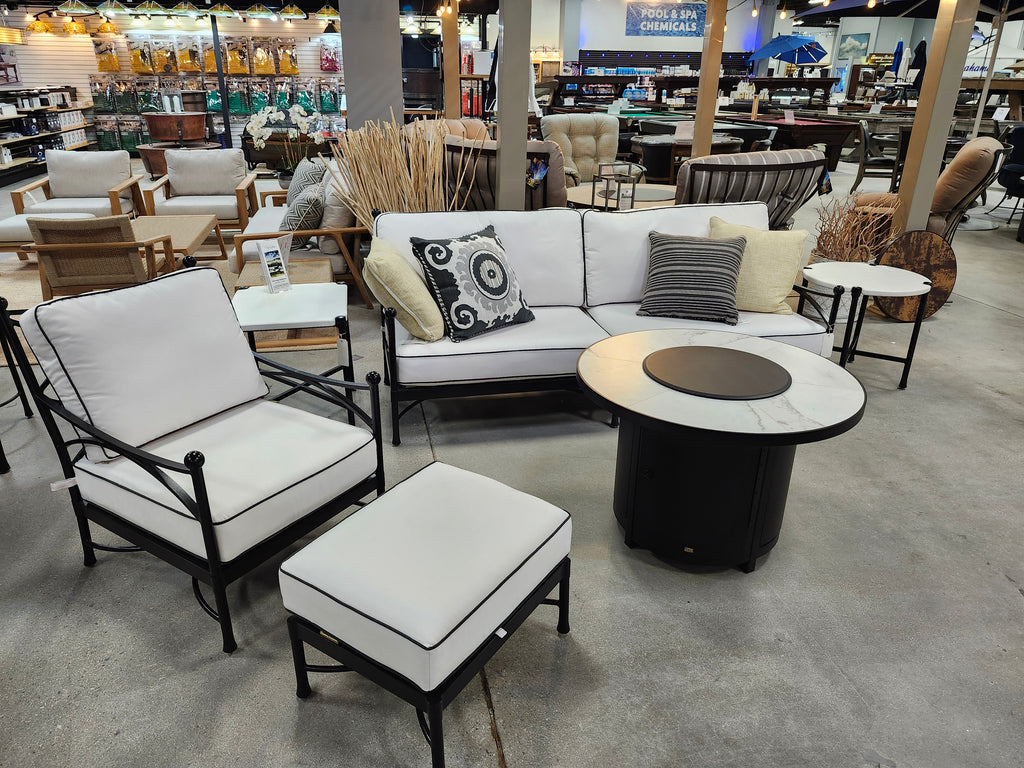 Display Model - Patio Lounge Set (5pc)